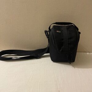 Lowepro Adventura Ultra Zoom 100 Camera Bag Black Padded Shoulder Case Strap